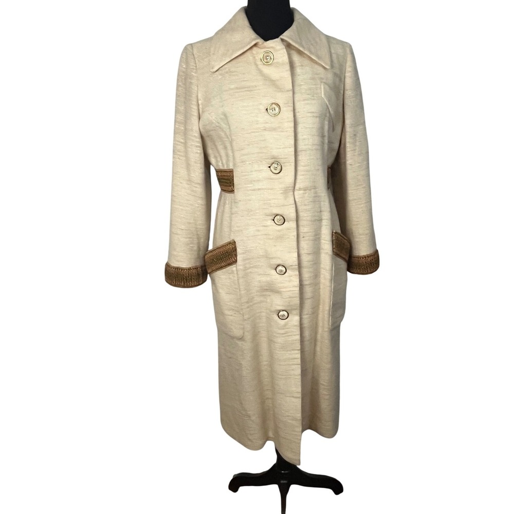 Vintage 1960s Riva Coat Cream Mod collar Princess line Coat Braided trim‎